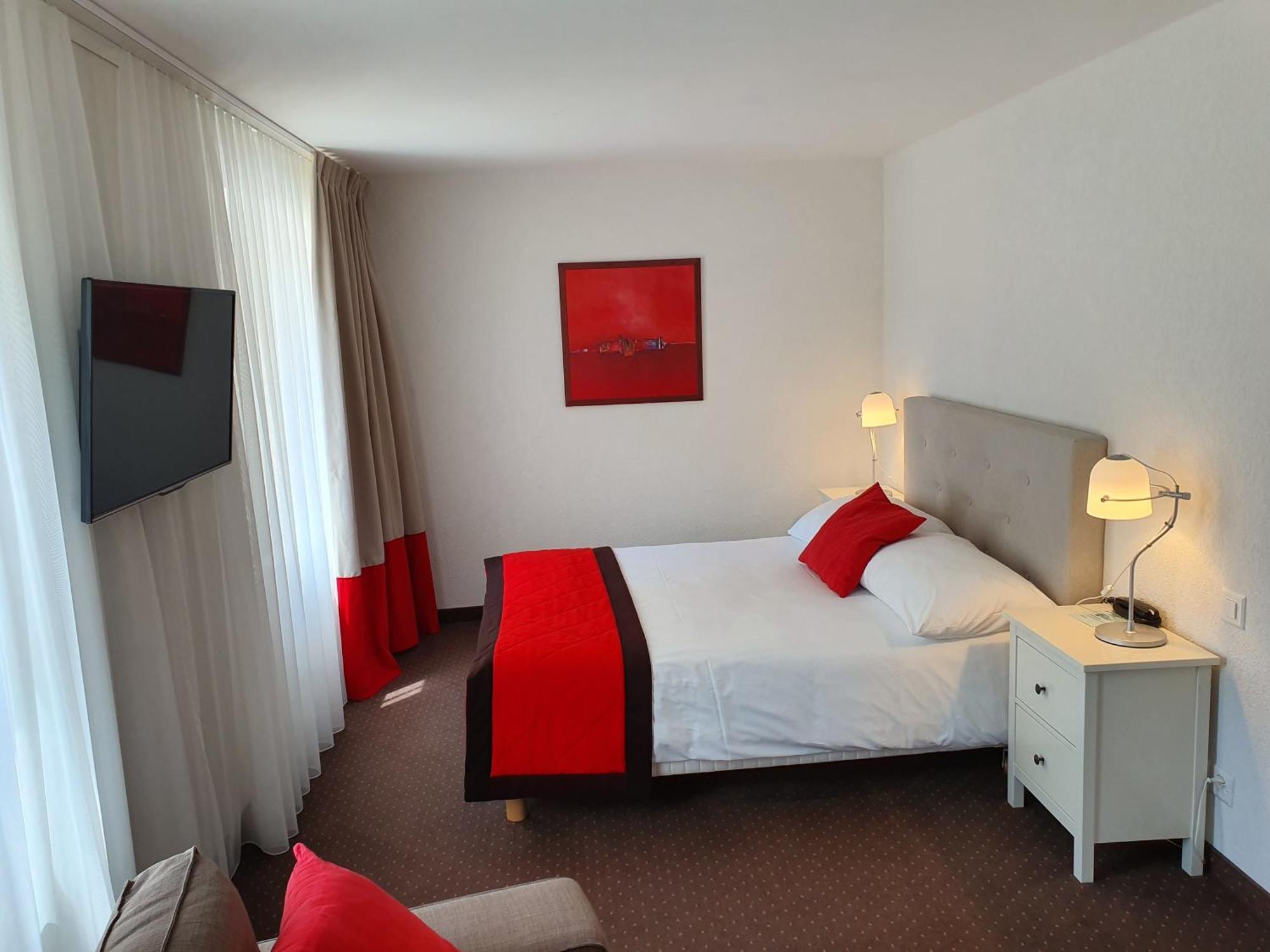 Touring au Lac Hotel Neuchatel Ngoại thất bức ảnh