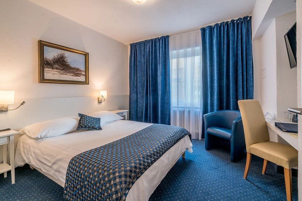 Touring au Lac Hotel Neuchatel Ngoại thất bức ảnh